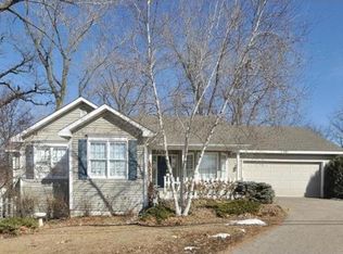 641 Mill St, Excelsior, MN 55331