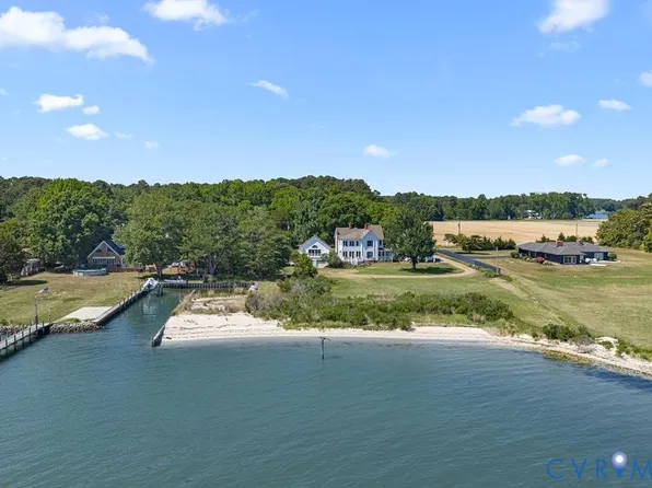 2414 Windmill Point Rd, White Stone, VA 22578