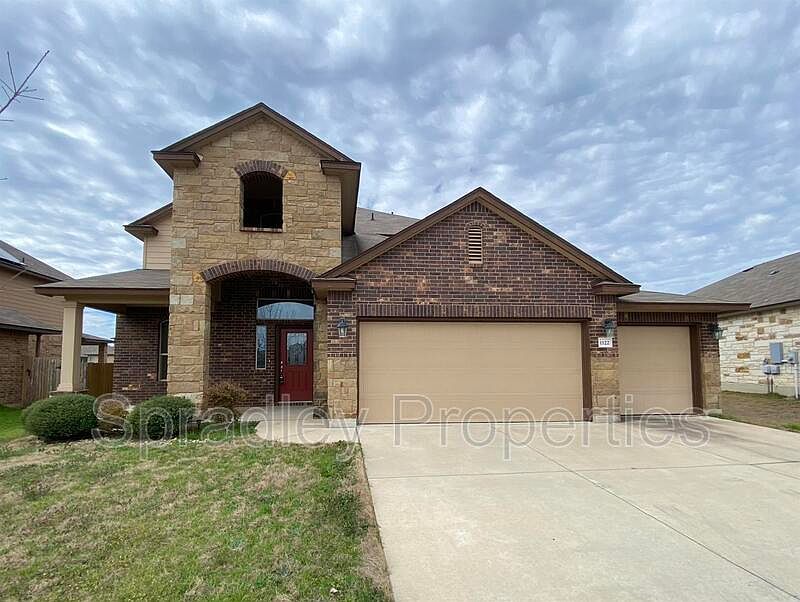 1st image of 1122 Garden Green Dr