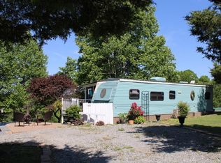 161 End Of The Ln, Galax, VA 24333