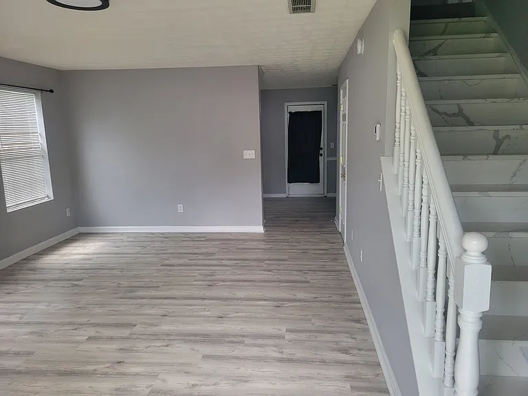 6025 Bashon Ct — Photo 5