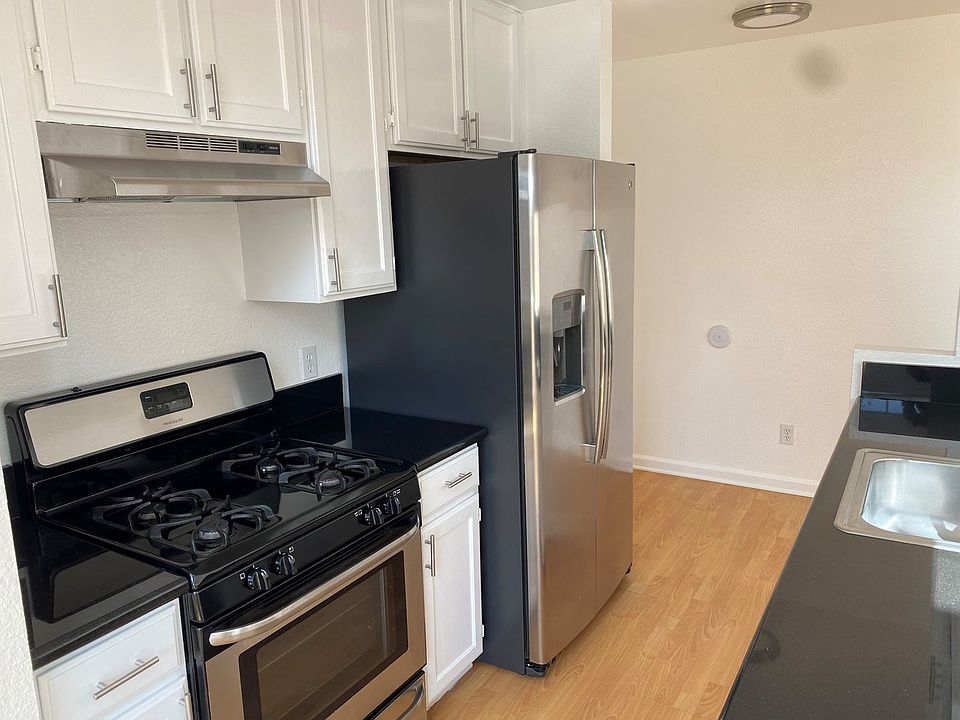 1st image of 3712 S Bentley Ave APT 202