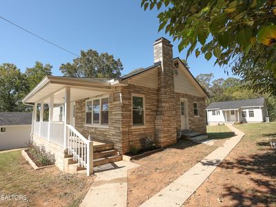 800 E 1st Ave, Lenoir City, TN, 37771