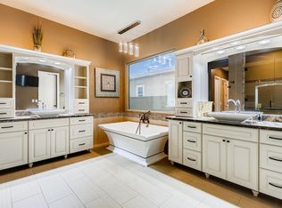 1606 W Red Bird Rd, Phoenix, AZ 85085