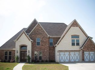 7745 Devonshire Dr, Beaumont, TX 77713