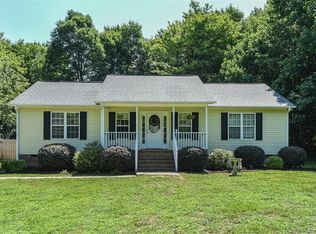 1319 High Ridge Dr, Mebane, NC 27302