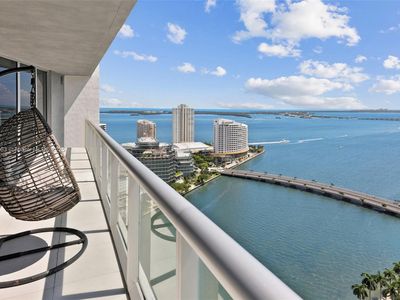 495 Brickell Ave APT 2905, Miami, FL, 33131