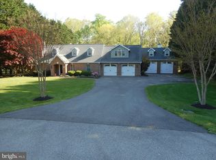 5346 Cove View Dr, Saint Leonard, MD 20685