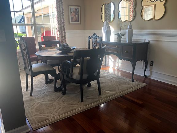 4th image of 2517 Shady Woods Dr