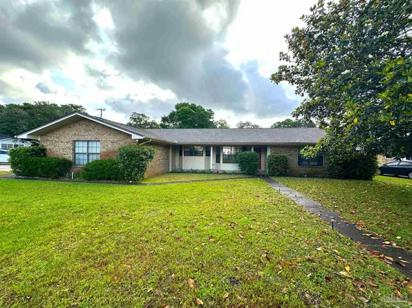 304 Arabian Dr, Pensacola, FL 32506