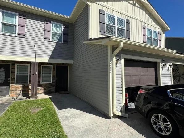 205 Kenan Loop, Jacksonville, NC 28546