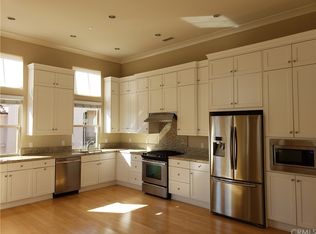 262 Overbrook, Irvine, CA 92620