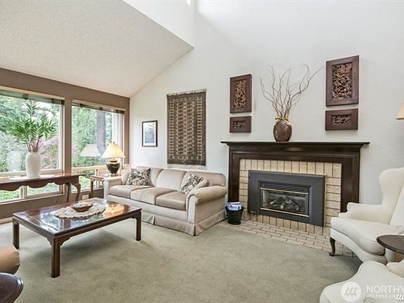 3rd image of 18328 Baldwin Rd