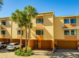523 Sandy Hook Rd, Treasure Island, FL 33706