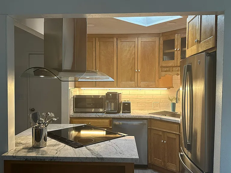 1083 Aspenwald Rd #A — Photo 16