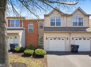 12 Raleigh Ct, Harleysville, PA