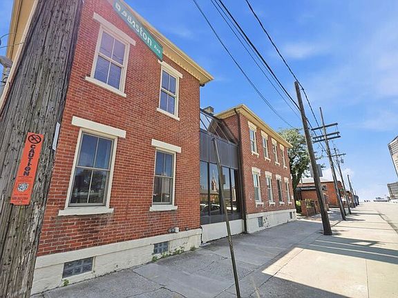 2nd image of 175 E Livingston Ave