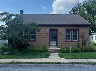 21 W Elizabeth St, Maytown, PA 17550