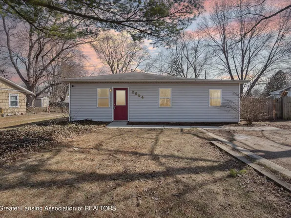 2064 Dean Ave, Holt, MI 48842