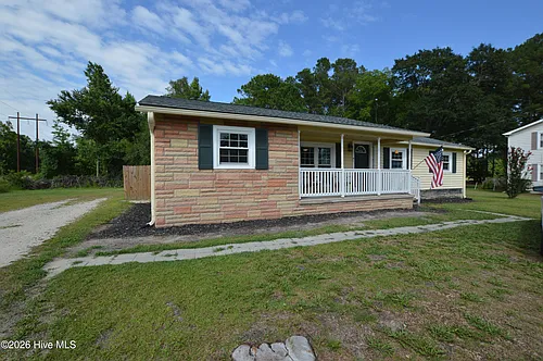 1160 Onslow Pines Rd Photo 1