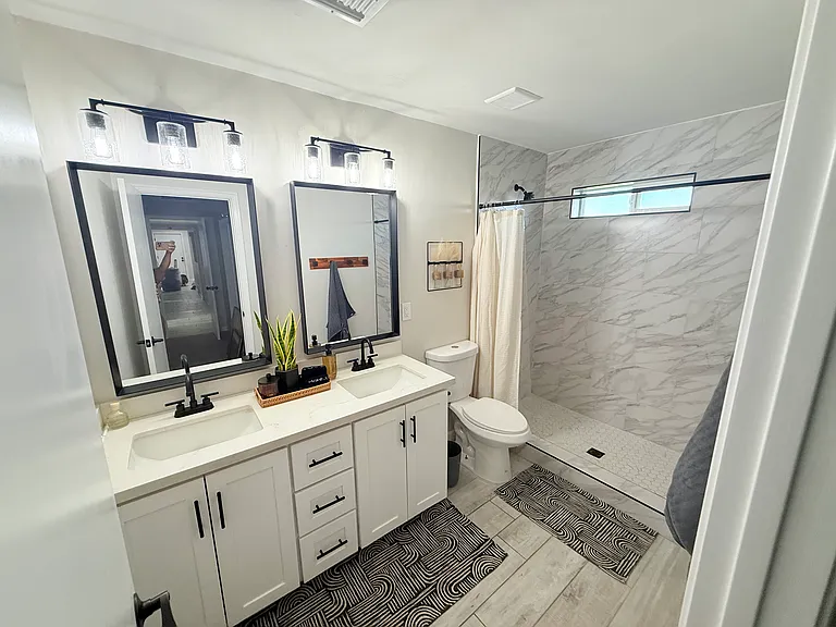 W Mountain View Dr — Photo 7
