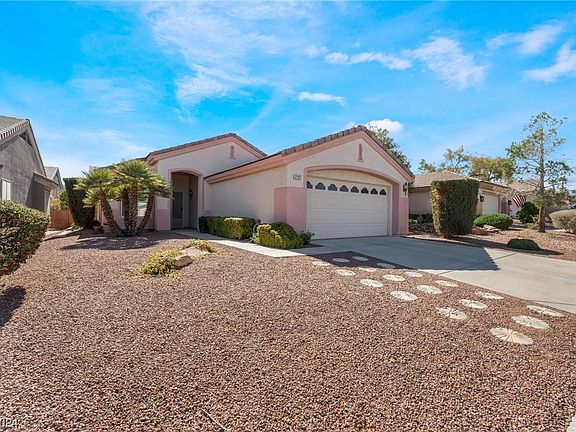 3rd image of 2147 High Mesa Dr