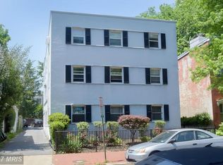 327 10th St SE APT 8, Washington, DC