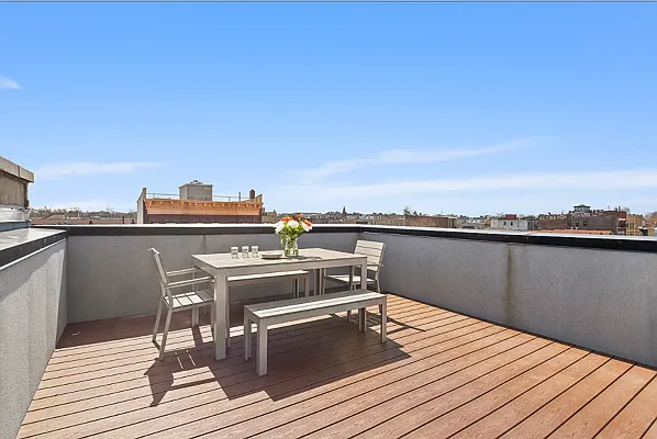 Rented by Compass | media 20