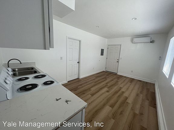 5th image of 6805 Bellaire Ave #11369938