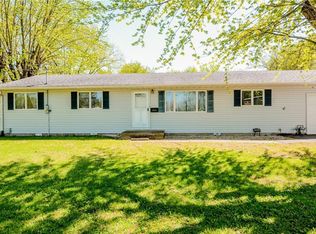 3825 Greenhill Rd, Decatur, IL 62521