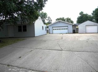 7204 Kelling St, Davenport, IA