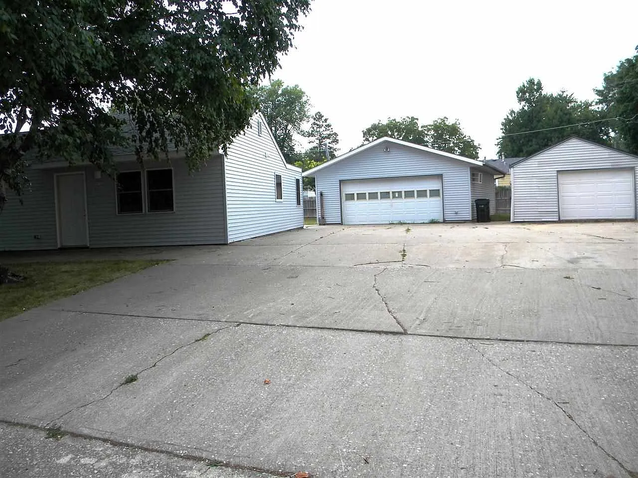 7204 Kelling St photo 1