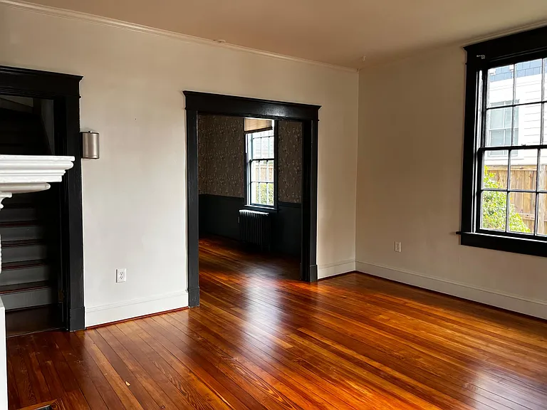 107 Walnut St — Photo 4