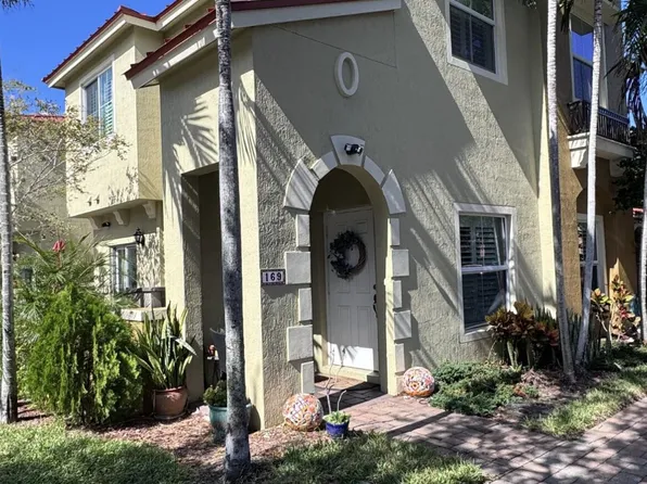169 Monterey Bay Dr, Boynton Beach, FL 33426