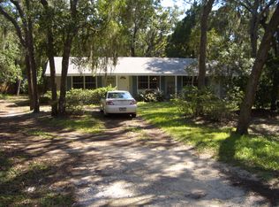 1712 Philips Manor Rd, Fernandina Beach, FL 32034