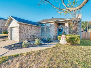 6616 Roxanne Way, Fort Worth, TX 76135