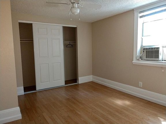 5th image of 906 E St APT A