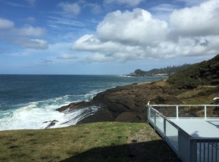 440 SW Pine Ct, Depoe Bay, OR 97341