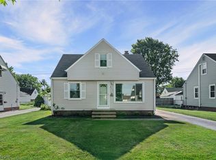 4757 Summer Ln, Brooklyn, OH 44144