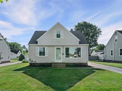 4757 Summer Ln, Brooklyn, OH, 44144