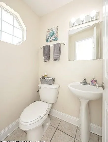 1664 Beach Blvd — Photo 6