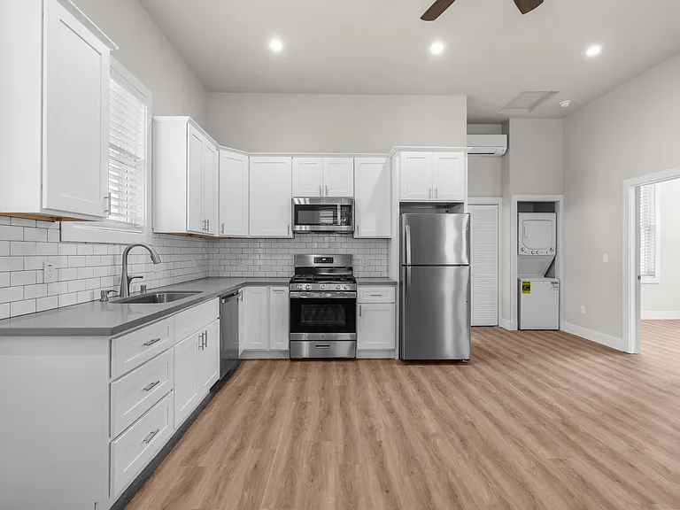 157 E G St #159 — Photo 5