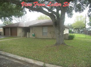 402 Lester St, Weimar, TX 78962