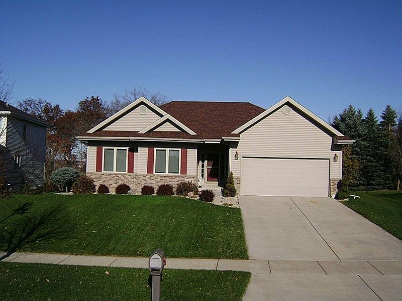 1st image of 5482 Quarry Hill Dr