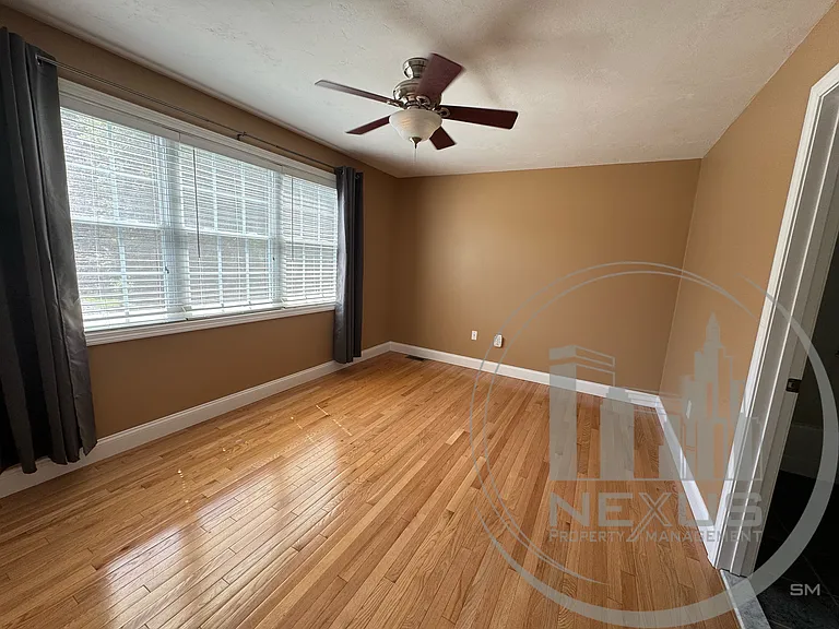 7 Birchbrush Ln — Photo 34
