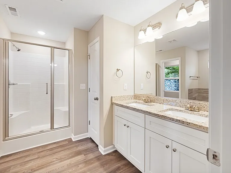 8035 E Glen Rd — Photo 27