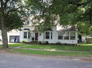 707 Beckwith Ave, Caruthersville, MO 63830