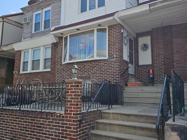 4202 Loring St, Philadelphia, PA 19136