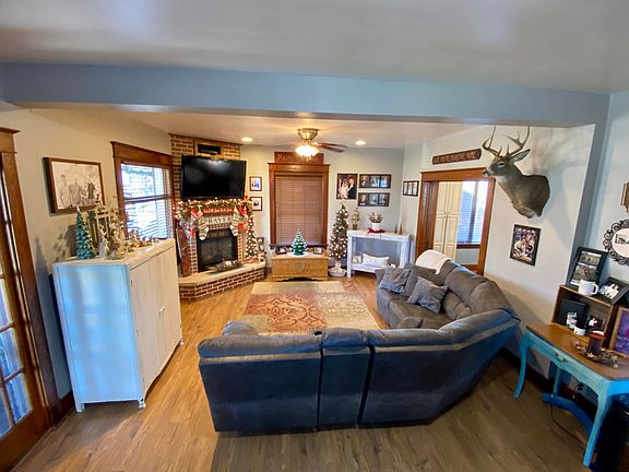 2nd image of 213 Highland Ave