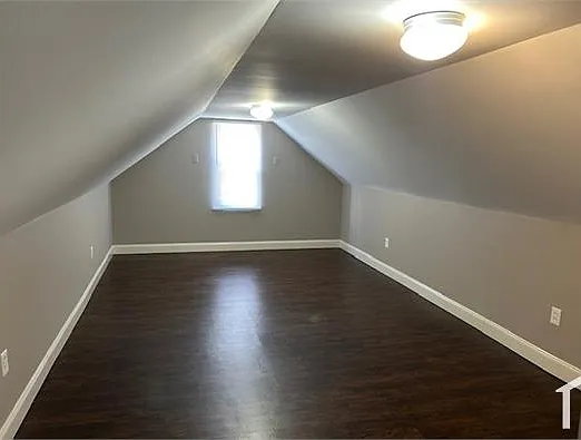 23007 Rosalind Ave — Photo 4
